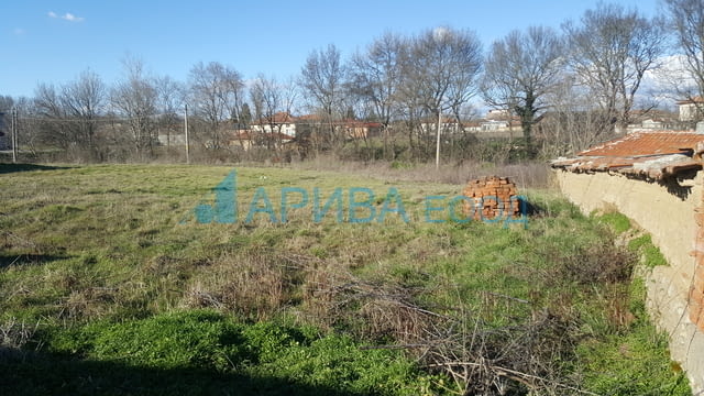 Парцел в с. Орлово с проект за къща и разрешение за строеж, village Orlovo - снимка 2