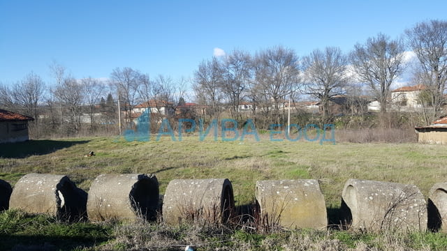 Парцел в с. Орлово с проект за къща и разрешение за строеж, village Orlovo - снимка 10