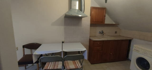 Давам под наем двустаен напълно обзаведен в кооперация в КЮЧУК Париж до МИРАЖ, СЛЪНЧЕВИ ЛЪЧИ1-0899450 - снимка 2