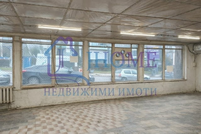 Ексклузивен търговски обект в кв. Левски - град Варна | Складове - снимка 1