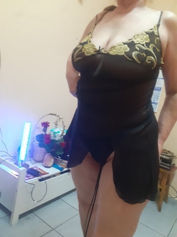 Изживейте нещо ново! Релаксиращ масаж она 4ри ръце от мъж и жена - снимка 2