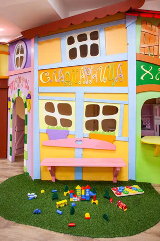 Детски парти център ПАРТИ ЛЕНД – любимото място на твоето дете - снимка 2