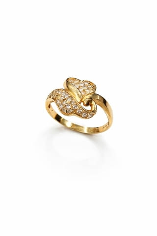 Златен пръстен - 2.75гр. Гаранция - Не, Сертификат - Да - град Велико Търново | Пръстени - снимка 1