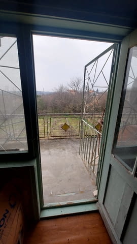 Парцел с вила в кв. Изгрев, гр. Хасково Тухла, 36 м2 - град Хасково | Къщи / Вили - снимка 6