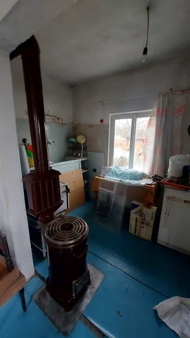 Парцел с вила в кв. Изгрев, гр. Хасково Тухла, 36 м2 - град Хасково | Къщи / Вили - снимка 9