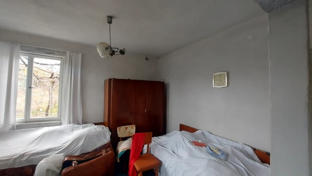 Парцел с вила в кв. Изгрев, гр. Хасково Тухла, 36 м2 - град Хасково | Къщи / Вили - снимка 10