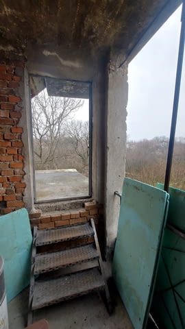 Парцел с вила в кв. Изгрев, гр. Хасково Тухла, 36 м2 - град Хасково | Къщи / Вили - снимка 11