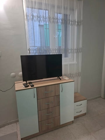 Давам под наем тристаен-2спални, хол, отделна кухня, напълно и ново обзаведен - снимка 11