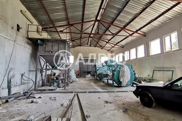 Производствен цех за продажба - м. Друма, близо до Главен път Е79 край Сандански - снимка 4