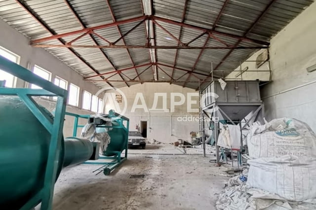 Производствен цех за продажба - м. Друма, близо до Главен път Е79 край Сандански - снимка 12