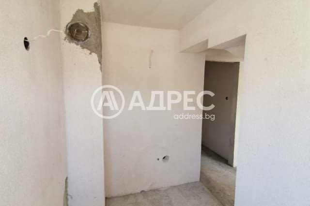 Панорамен тристаен апартамент в тухлена сграда - ж.к. Спартак, гр. Сандански - снимка 7