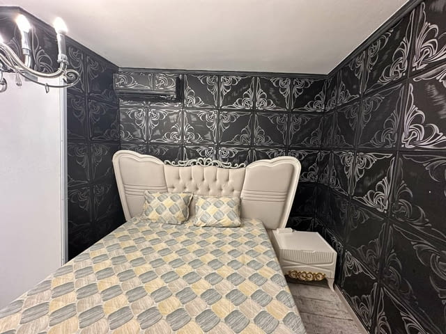 Давам под наем Луксозно обзаведен Тристаен апартамент с 2 паркоместа -в гр. Варна , ж.к. Левски , ул - снимка 10