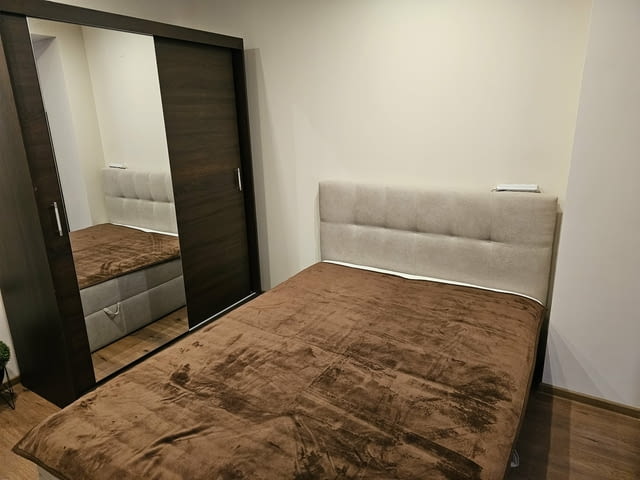 Давам под наем Тристаен апартамент -в гр. Варна - близо до Медицински Университет, Червен площад , Ч - снимка 6