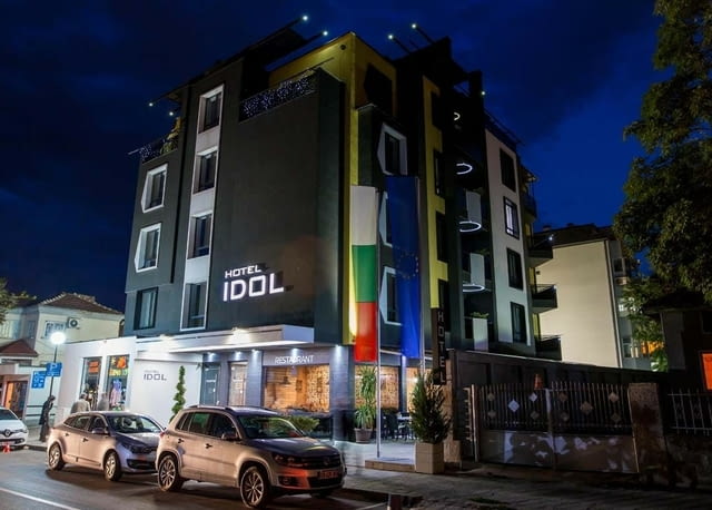 Хотел „Идол“, Търговище – за вашата почивка или бизнес пътуване - снимка 1