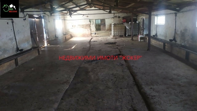 Животновъдна ферма - село Балканци, град Велико Търново | Производствени Сгради - снимка 7
