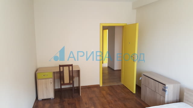 Тристаен апартамент в под наем в център Хасково 3-стаен, 90 м2, Тухла - град Хасково | Апартаменти - снимка 7