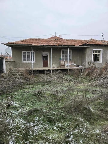 Продаваме къща в с. Долна Махала 1-етажна, Тухла, 500 м2 - село Долна махала | Къщи / Вили - снимка 1