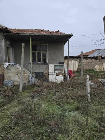 Продаваме къща в с. Долна Махала 1-етажна, Тухла, 500 м2 - село Долна махала | Къщи / Вили - снимка 3