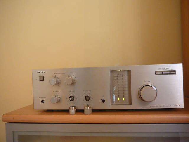 Sony ta-333 за ремонт копчетата - град Пазарджик | Ресийвъри / Усилватели - снимка 1