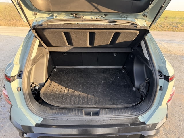 Hyundai Kona SX2 1.6 GDI Hybrid, двигател G4LL, 141 кс., автоматик, 2024, 28 000 km, Хюндай Кона - снимка 10