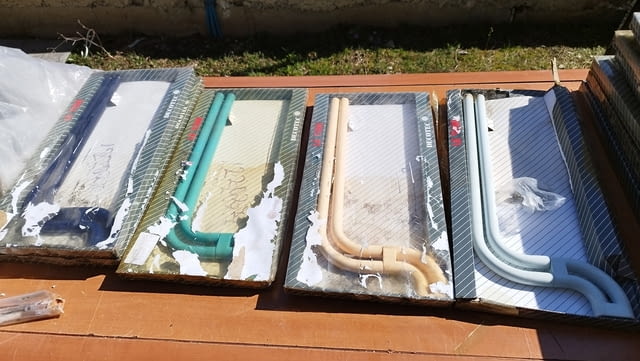 Аксесоари за баня нови със нарушени опаковки стойки за кърпи - рафтове - снимка 2