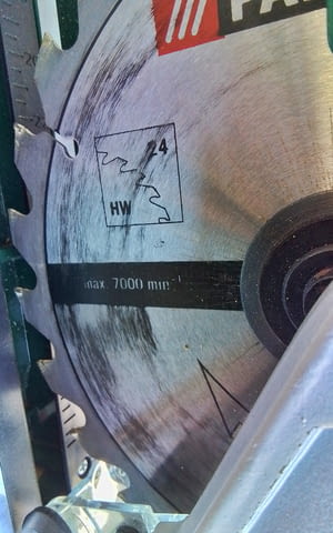 Циркуляр пендула Parkside PKZS 2000 A1 - град Самоков | Машини / Съоръжения - снимка 9