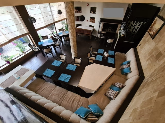 Търговски комплекс в Южна индустриална зона гр. Хасково, град Хасково | Заведения - снимка 4