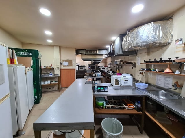 Търговски комплекс в Южна индустриална зона гр. Хасково, град Хасково | Заведения - снимка 7