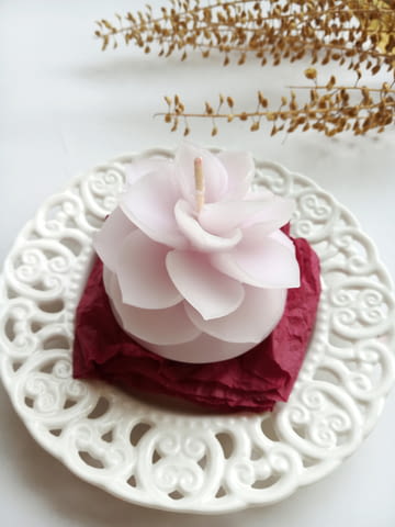 Декоративни ароматна свещ цвете Бегония, ръчна изработка, град Варна | Декорация / Интериор - снимка 4