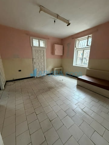 Етаж от къща с двор и механа в Хасково, кв. Училищни, град Хасково | Къщи / Вили - снимка 3