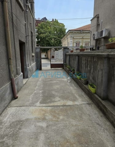 Етаж от къща с двор и механа в Хасково, кв. Училищни, град Хасково | Къщи / Вили - снимка 8