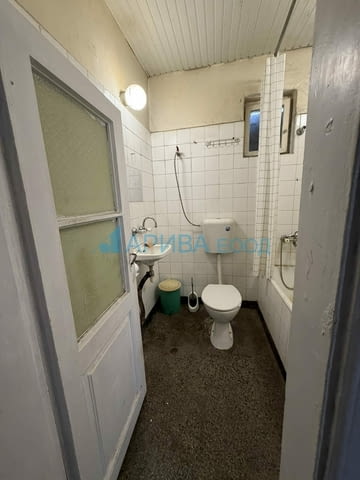 Етаж от къща с двор и механа в Хасково, кв. Училищни, град Хасково | Къщи / Вили - снимка 9