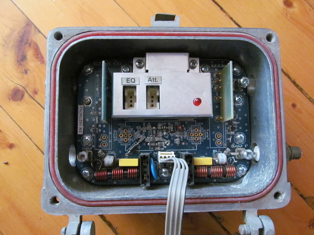 Усилвател за кабелна телевизия херметическа кулия монтаж външен изолиран устойчив кутия телевизор - снимка 3