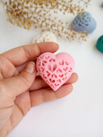 Ароматни глицеринови гравирани сапунчета Сърце , ръчна изработка, за подаръци за гости - снимка 2