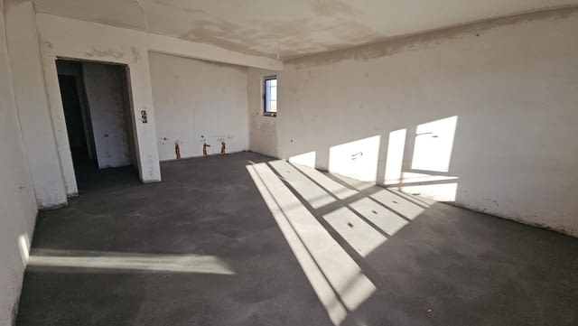 Без комисионна! Голям 3-стаен с опция гараж АКТ 15, city of Plovdiv | Apartments - снимка 2