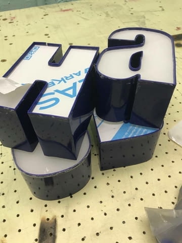 Монтаж и рязане на фолио, Гравиране, Огъване на букви, град София | Рекламни - снимка 3