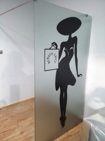 Монтаж и рязане на фолио, Гравиране, Огъване на букви, град София | Рекламни - снимка 9