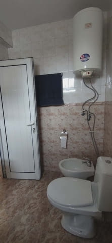 Продаваме триетажна къща в гр. Пловдив 3-етажна, Тухла, 505 м2 - град Пловдив | Къщи / Вили - снимка 11