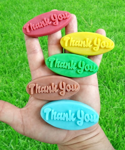 Ароматни и Цветни глицеринови сапунчета с надпис „thank you“ 10 броя от atelierabcarving.com - снимка 1