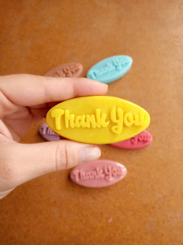 Ароматни и Цветни глицеринови сапунчета с надпис „thank you“ 10 броя от atelierabcarving.com - снимка 3