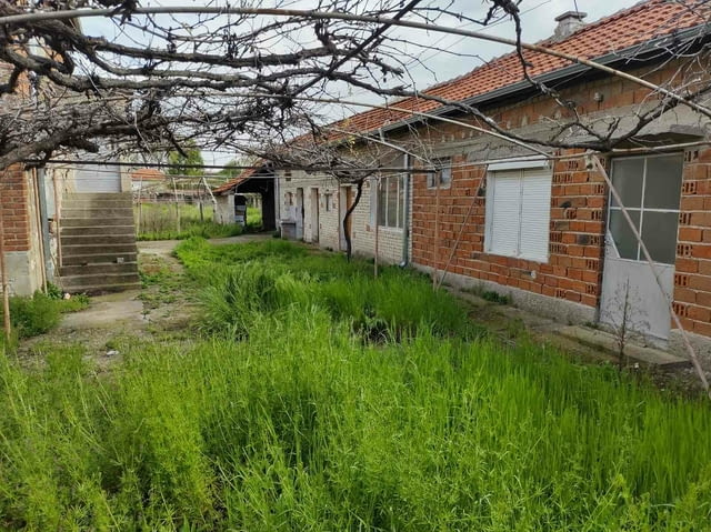 Продавам къща в село Милево 2-floor, Brick, 250 m2 - village Milеvo | Houses & Villas - снимка 5