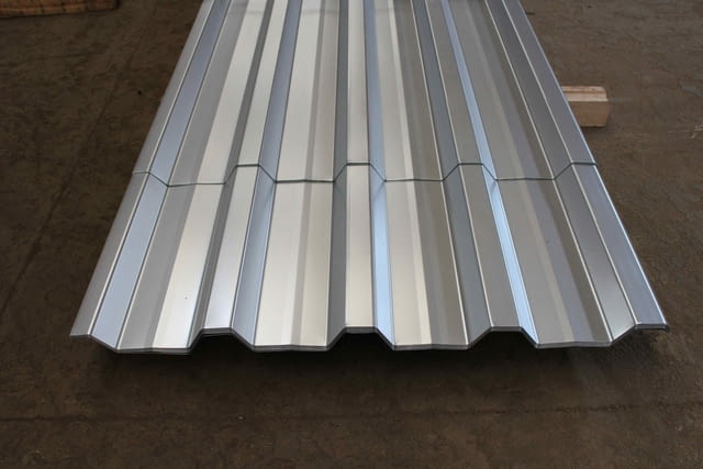 Покривна поцинкована ламарина TR50x252-1008 в София, град София | Строителни Материали - снимка 1