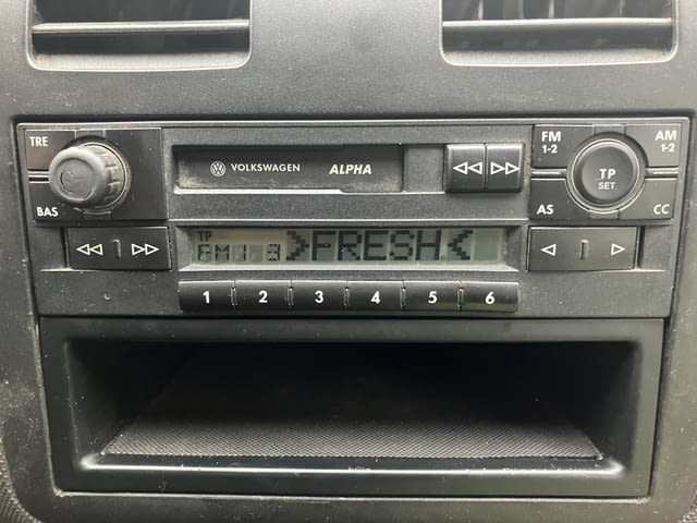 Продавам оригинално автомобилно радио - city of Varna | Electronics - снимка 2