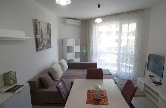 Без посредник 2-стаен апартамент под наем Варна кв. Бриз, град Варна | Апартаменти - снимка 2