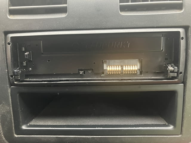 Продавам авторадио - city of Varna | Audio Systems - снимка 4