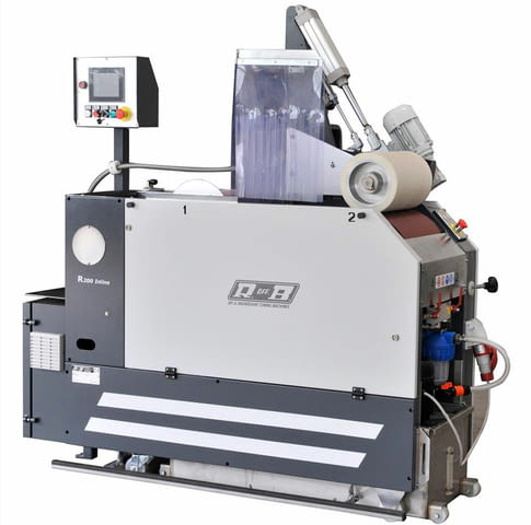 Машини за сервиз на ски и сноуборд от италиански производител