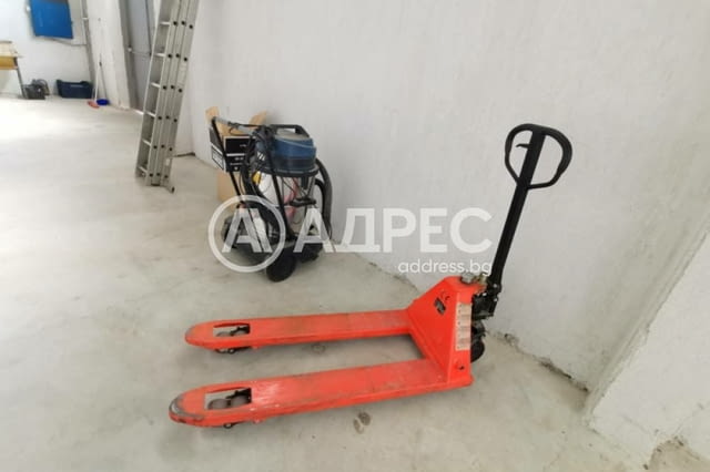 Производствен цех 200 кв.м под наем - с. Склаве, на 9 км от гр. Сандански - снимка 4