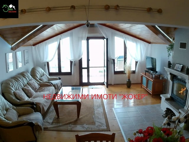 Тристаен апартамент в гр. Балчик 3-стаен, 159 м2, Тухла - град Велико Търново | Апартаменти - снимка 1