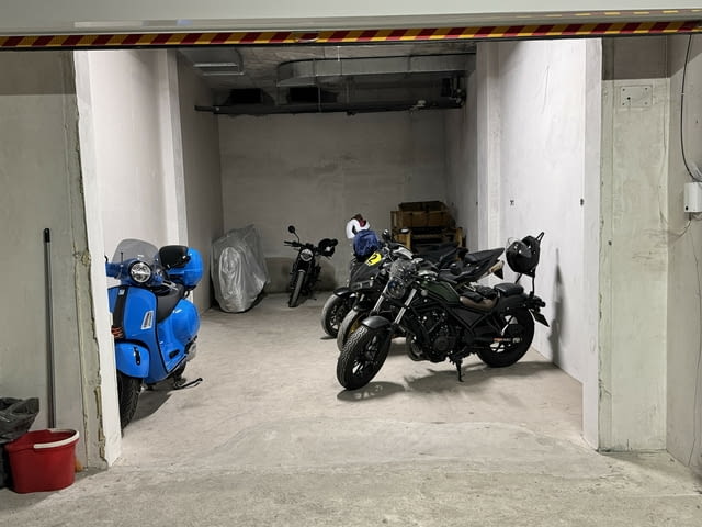 Гараж в Полигона Охраняем - Не, Подземен - Да - град София | Гаражи / Паркоместа - снимка 8