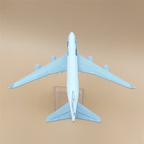 Boeing 747 самолет модел макет One World американски превоз пътници черна кутия пилот диспечер полет - снимка 4